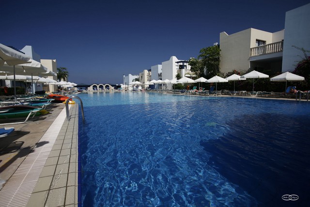 Eleni Holiday Village